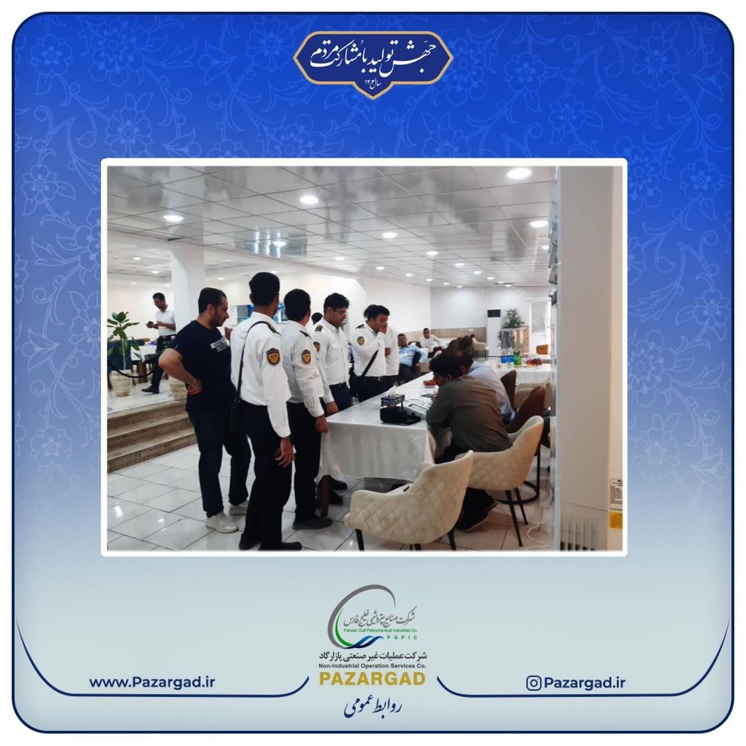 شوق حضور ؛پازارگاد میزبان کارکنان صنعت پتروشیمی شرکت کننده در انتخابات ریاست جمهوری صندوق سیار مستقر در شهرک گلستان شرکت عملیات غیرصنع3