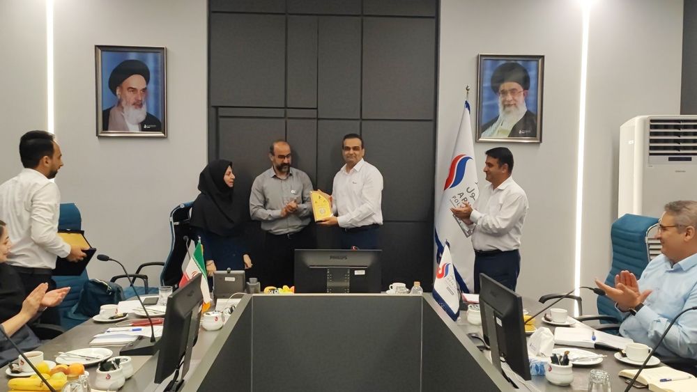 HSE در آریاساسول 3