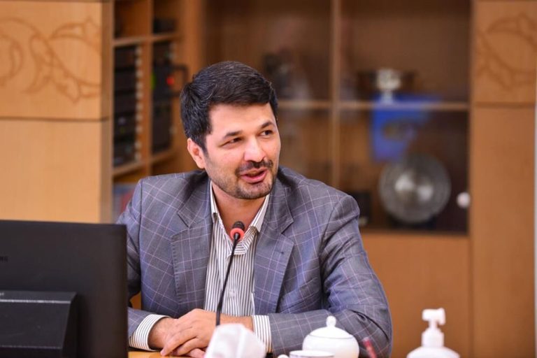 اجرای راهبرد عرضه اعتباری پیروی از سیاست‌های مقام معظم رهبری است