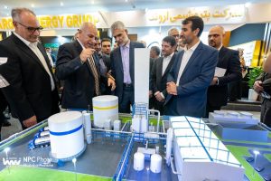 افتتاح و بازدید از نمایشگاه جانبی پانزدهمین همایش بین المللی صنعت پتروشیمی ایران IPF 2