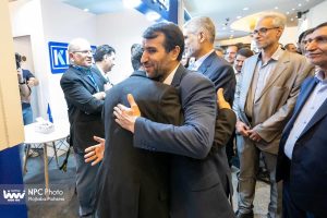 افتتاح و بازدید از نمایشگاه جانبی پانزدهمین همایش بین المللی صنعت پتروشیمی ایران IPF 8