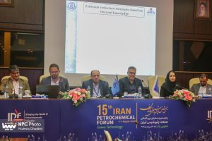 کارگاه آموزشی تغییر اقلیم و مدیریت کربن در صنعت پتروشیمی 2