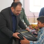 حضور قائم مقام مدیرعامل پازارگاد در یکی از مدارس اخند عسلویه 11