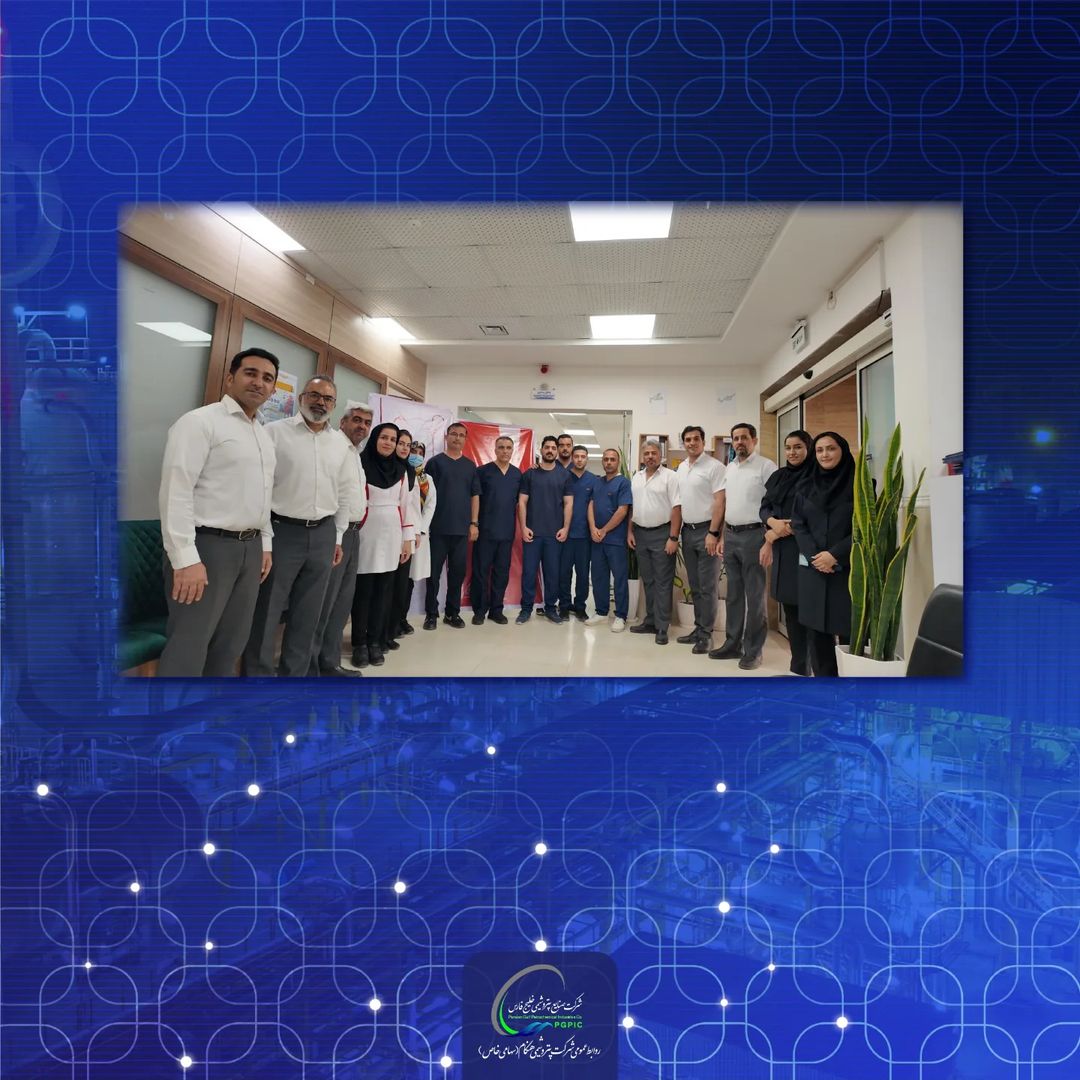 افزایش ذخیره بانک خون کشور با یاری کارکنان پتروشیمی هنگام . جمعی از مدیران و کارکنان شرکت پتروشیمی هنگام در راستای ترویج روحیه همدلی و م3