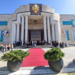 نمایشگاه 9