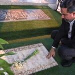 ادای احترام مدیرعامل و مدیران پازارگاد به شهید جوهری 3
