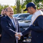 بازدید محمد شریعتمداری از شهرک پردیس جم 1