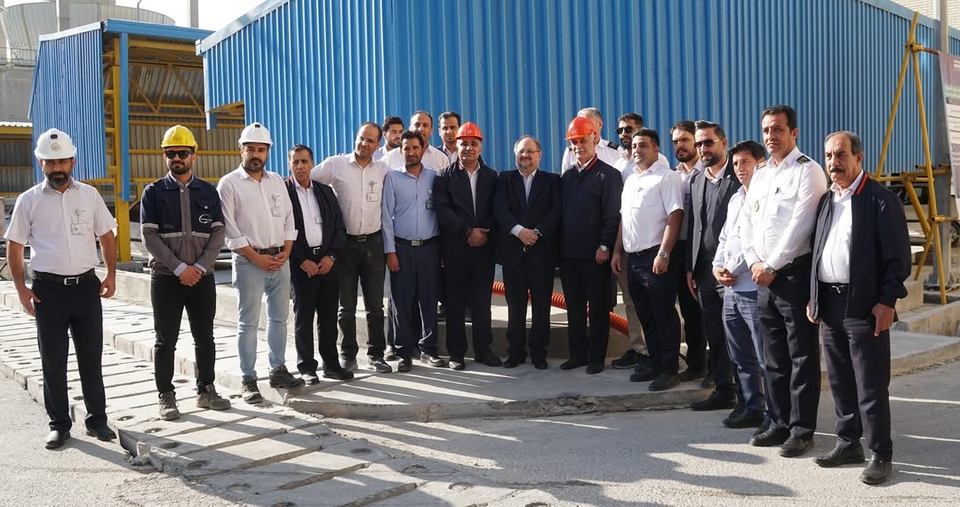 دستورات راهگشای شریعتمداری، در پتروشیمی آپادانا حل مسئله تامین زمین برای طرح MTG دستور رفع موانع تامین مالی پروژه متانول پهلوانی آپادا9