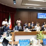 شریعتمداری در بازدید از پتروشیمی پارس 6