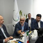 شریعتمداری در پتروشیمی آپادانا 3