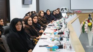 عملکرد بانوان در مسئولیت ها قابل تقدیر است