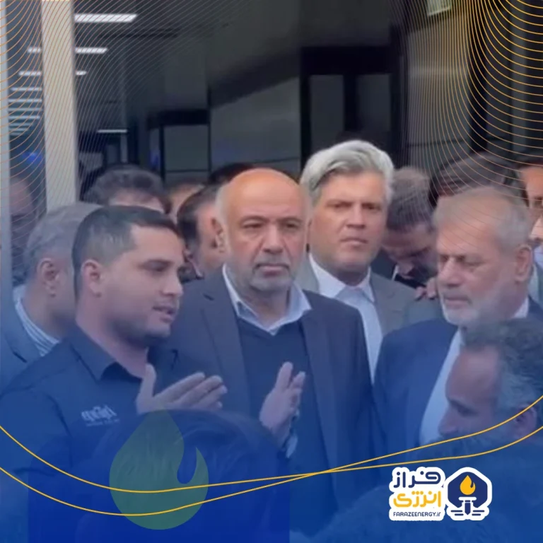 حضور وزیر کار در بین کارگران پتروشیمی‌های ماهشهر و شنیدن صحبت‌ها و دغدغه‌هایشان