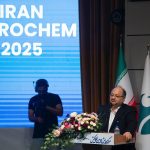 محمد شریعتمداری در آیین افتتاحیه رویداد ایران پتروکم1