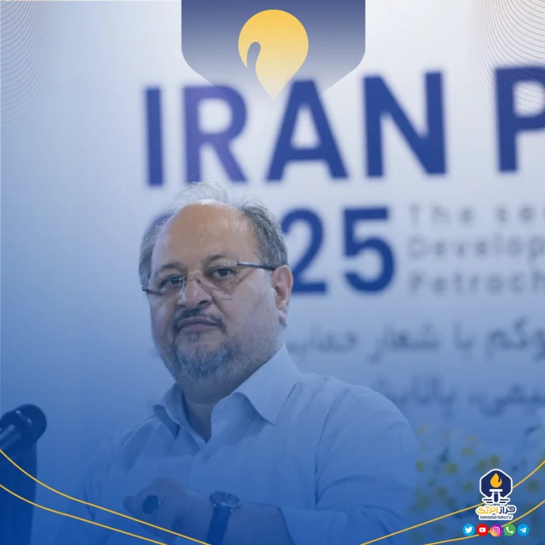 نشست مدیرعامل هلدینگ خلیج فارس و مدیران ستادی و شرکت‌های تابعه با تولیدکنندگان داخلی صنعت پتروشیمی و شرکت‌های دانش بنیان در ایران پتروکم