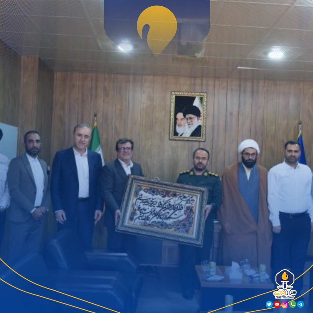 دیدار مدیرعامل پتروشیمی سبلان با فرمانده سپاه شهرستان عسلویه دیدار مدیرعامل پتروشیمی سبلان با فرمانده سپاه شهرستان عسلویه