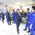 حضور رئیس مجتمع پتروشیمی شازند در جمع کارگران و کارکنان 10