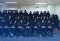 کارگاه آموزشی شرکت پلیمر آریا ساسول در آغاز هفته سلامت با آگاه‌سازی دختران دانش‌آموز