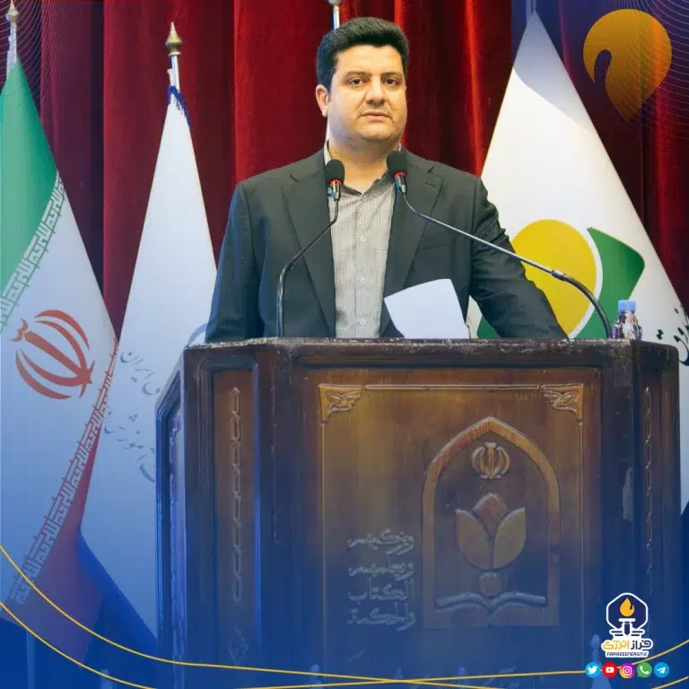 پتروفرهنگ به عنوان هلدینگ برتر موسسه انتخاب شد