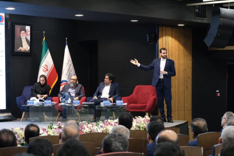 گزارش ویدیویی مجمع ۱۴۰۴ شرکت پلیمر آریا ساسول