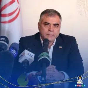 محسن پاک نژاد