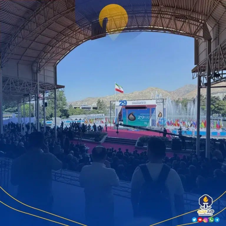 محسن پاک نژاد در مراسم افتتاح بیست و نهمین نمایشگاه بین المللی نفت، نفت، گاز، پتروشیمی و پالایش