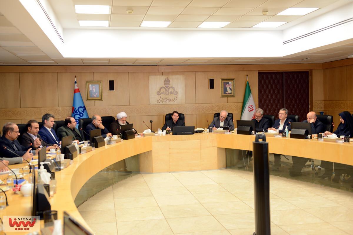 همگرایی و تعامل عامل پایداری تولید در صنعت پتروشیمی