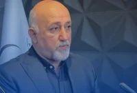 دکتر کیانی در حاشیه مجمع عمومی پالایش گاز هویزه خلیج‌فارس: