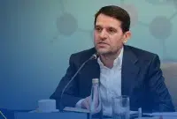 تأکید بر حفظ همگرایی در صنعت پتروشیمی / پتروشیمی روی ریل پیشرفت قرار گرفته است تأکید بر حفظ همگرایی در صنعت پتروشیمی / پتروشیمی روی ریل پیشرفت قرار گرفته است