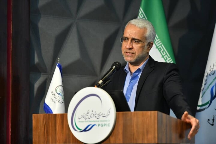 احمدزاده، مدیرعامل فجر انرژی خلیجفارس شد احمدزاده، مدیرعامل فجر انرژی خلیجفارس شد