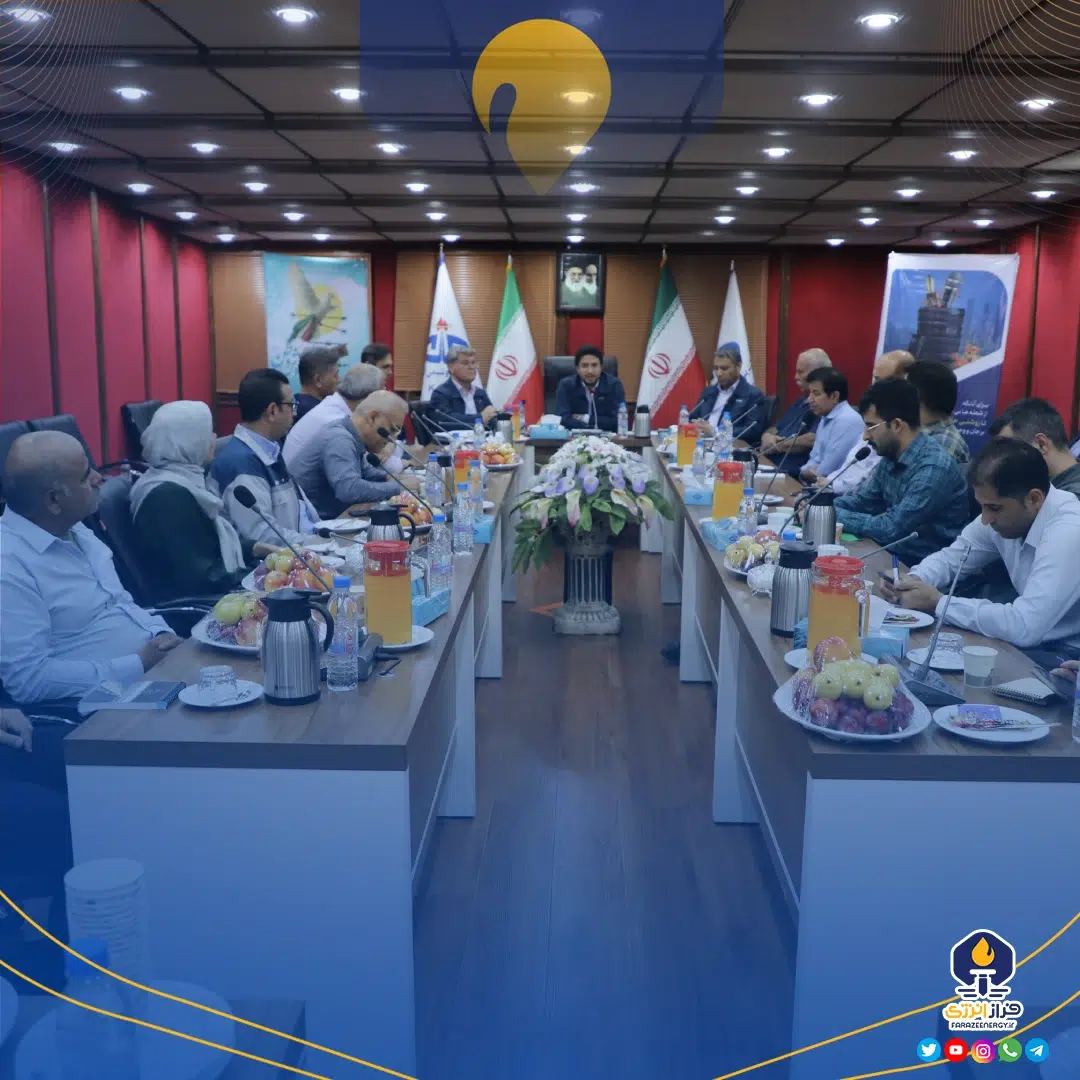 مدیرعامل پتروشیمی خارک بر وظیفه خبرنگاران در «کشف و بیان حقیقت» تاکید کرد مدیرعامل پتروشیمی خارک بر وظیفه خبرنگاران در «کشف و بیان حقیقت» تاکید کرد