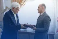 تقدیر معاون اول رئیس‌جمهور از مدیرعامل هلدینگ نفت و گاز پارسیان