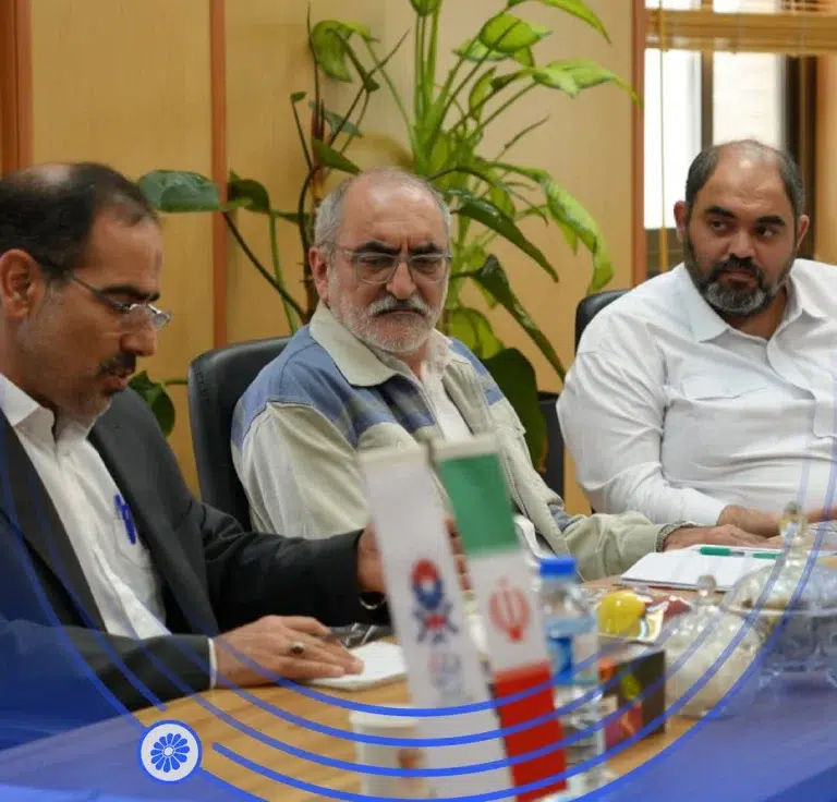 گزارش تصویری دیدار مدیرعامل پتروشیمی بوشهر و هیأت همراه با مدیرعامل پتروشیمی جم