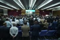 وقتی ۱۰ قیچی صحنه را تسخیر کردند؛ افتتاح متفاوت نوزدهمین نمایشگاه ایران پلاست