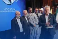 مارون میدرخشد؛ تنها شرکت دریافت کننده ۷ اعتبارنامه ملی در اجلاس سراسری مارون میدرخشد؛ تنها شرکت دریافت کننده ۷ اعتبارنامه ملی در اجلاس سراسری