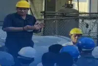 برگزاری جلسه Tool Box Meeting با محوریت ایمنی فعالیت‌های کار در ارتفاع در پتروشیمی بوشهر