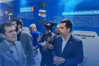 بازدید معاون علمی و فناوری ریاست جمهوری از غرفه آریاساسول در نمایشگاه فر ایران