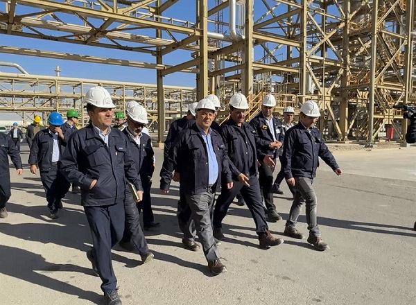 بازدید میدانی مدیرعامل از پروژه‌های در دست اقدام پالایش گاز هویزه خلیج‌فارس