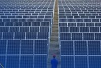 تکلیف شرکت های پتروشیمی به تولید 5 هزار مگاوات برق خورشیدی