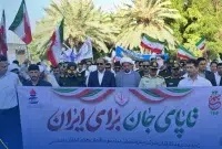 حضور پرشور كاركنان پتروشیمی پردیس در راهپیمایی ۲۲ بهمن عسلویه