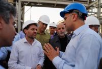 پیگیری میدانی معاون وزیر نفت از روند بازسازی واحدهای پتروشیمی در منطقه ویژه اقتصادی پتروشیمی