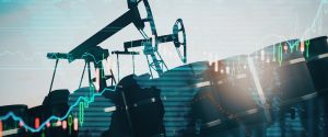 کاهش قیمت نفت در پی پیشرفت مذاکرات ایران و آمریکا و افت ریسک‌های ژئوپلیتیکی