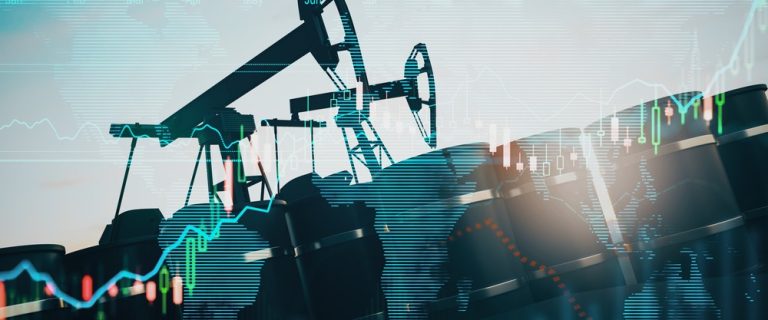 کاهش قیمت نفت با پیشرفت مذاکرات ایران و آمریکا؛ برنت به کانال ۷۷ دلار عقب‌نشینی کرد