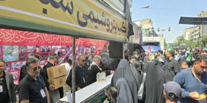 برپایی موکب خدمت‌رسانی شرکت پتروشیمی سبلان در آیین وداع با رهبر شهید