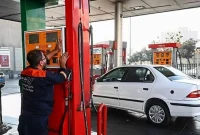 دولت فعلا از اصلاح قیمت بنزین صرف‌نظر کرد