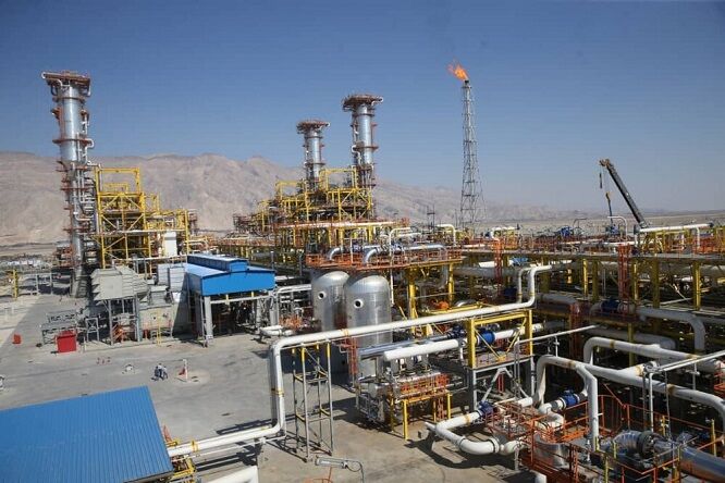 بهره برداری از فاز نخست پروژه مهار مشعل های پالایشگاه نهم پارس جنوبی توسط پتروپالایش کنگان