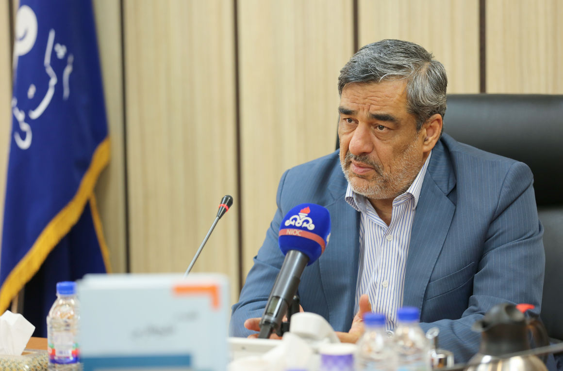 حمید بورد در نشست طرح های توسعه ای مناطق نفت خیز جنوب و اعلام تصویب پاداش کارکنان