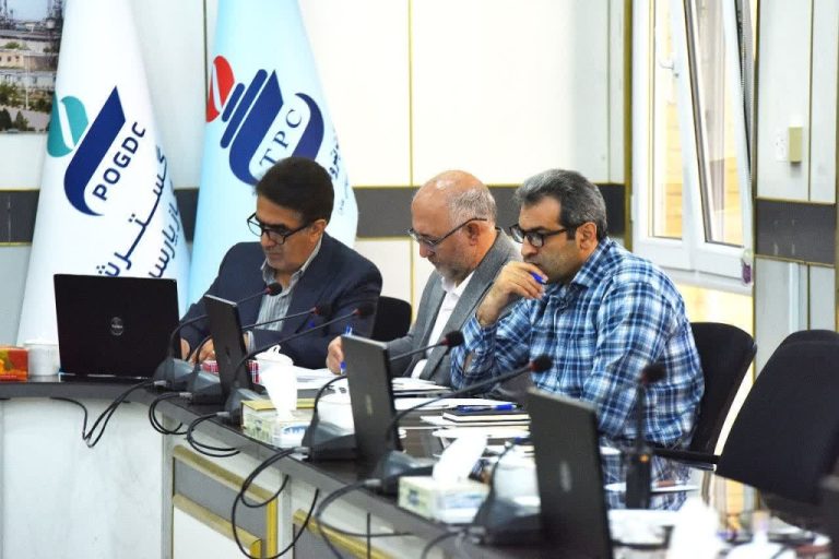 بررسی عملکرد پتروشیمی تبریز در جنگ؛ ارزیابان وزارت نفت به مجتمع رفتند