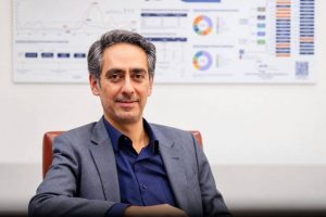 علی فرخی جایگزین هوشنگ ایزدی در هیئت‌مدیره «تاپیکو» شد