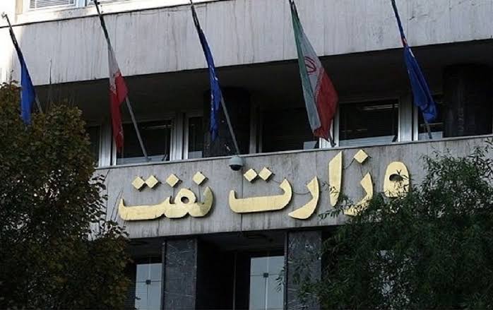 وزارت نفت نگران عمیق‌تر شدن فاصله حقوق رسمی‌ها و قراردادی‌ها شد