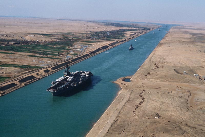 سوئز